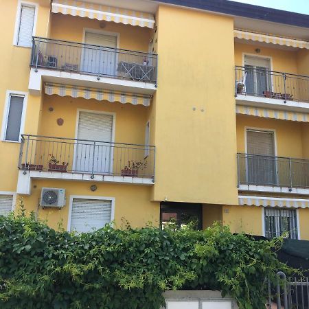 Via Padova Apartment Marcelli Eksteriør bilde