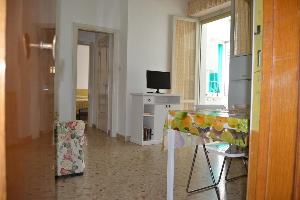 Via Padova Apartment Marcelli Eksteriør bilde